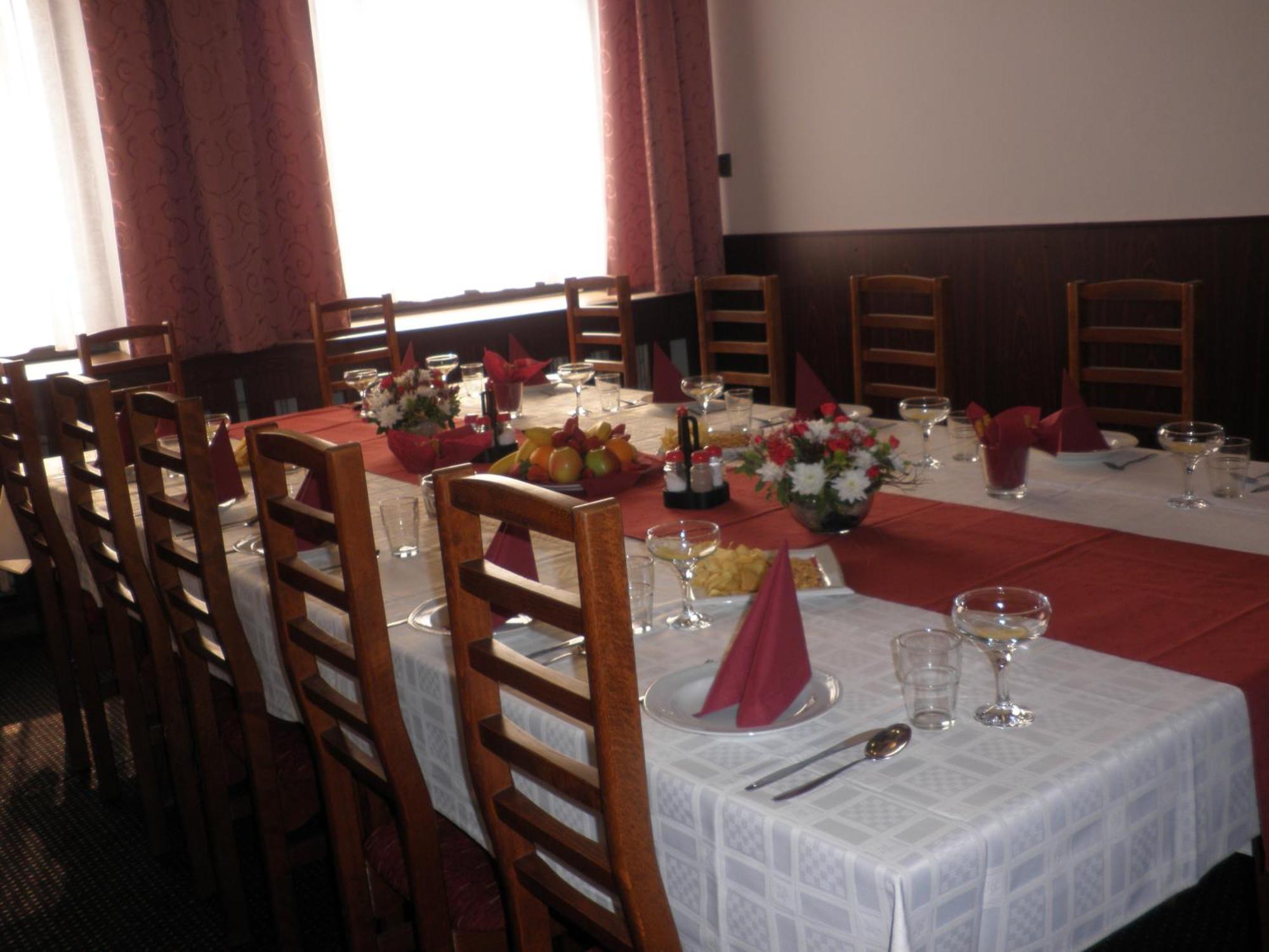 Hotel Isora Ostrava Eksteriør billede