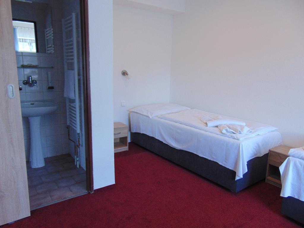 Hotel Isora Ostrava Eksteriør billede