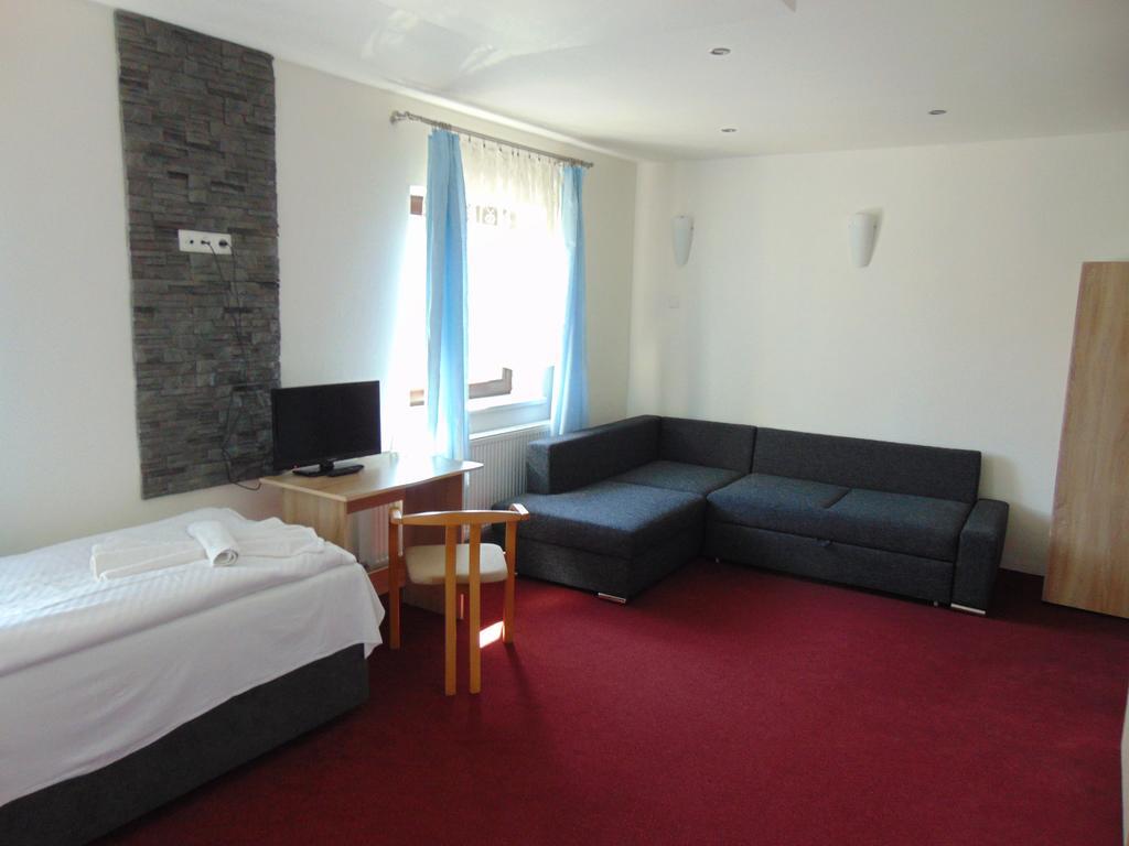 Hotel Isora Ostrava Eksteriør billede
